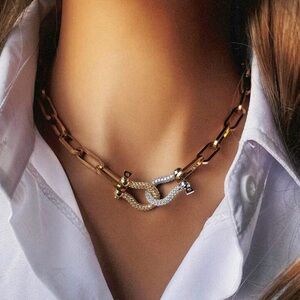 Western Horseshoe Necklace Elegant Cowgirl necklace Cowboy Style Southwestern